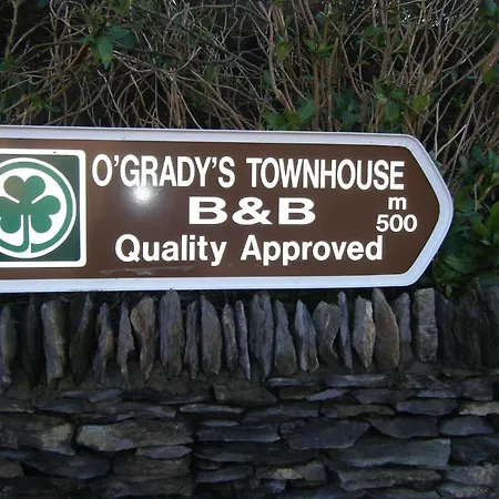 O'Grady'S Townhouse Bed & Breakfast 3*