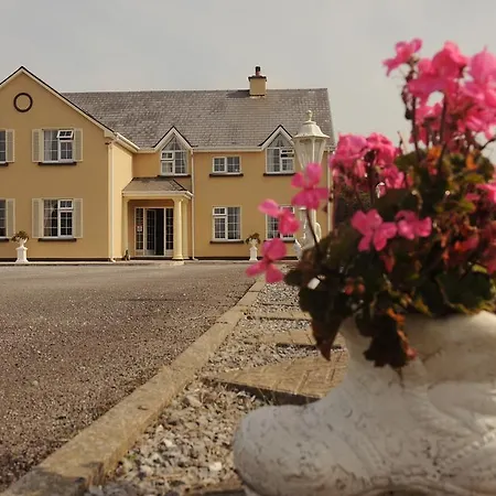 Guest house O'Grady'S Townhouse Bed & Breakfast Waterville